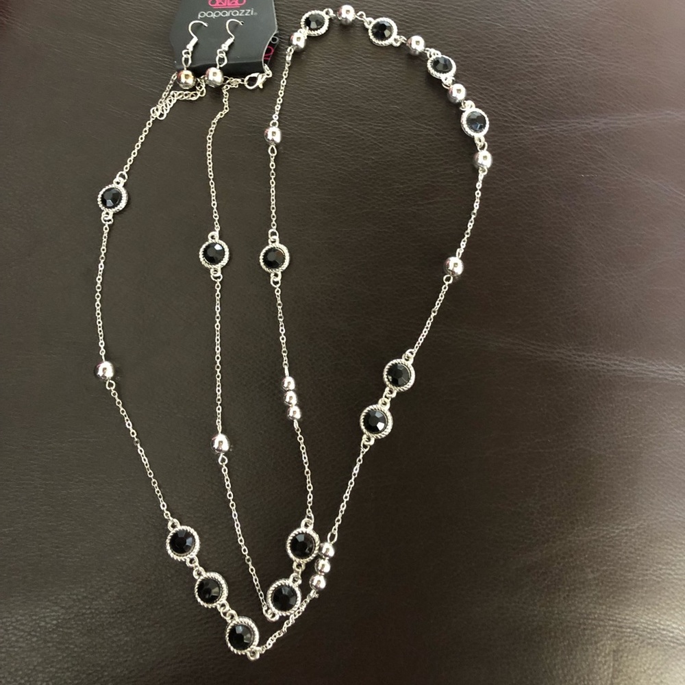 Paparazzi Make a Scene Long Black Necklace